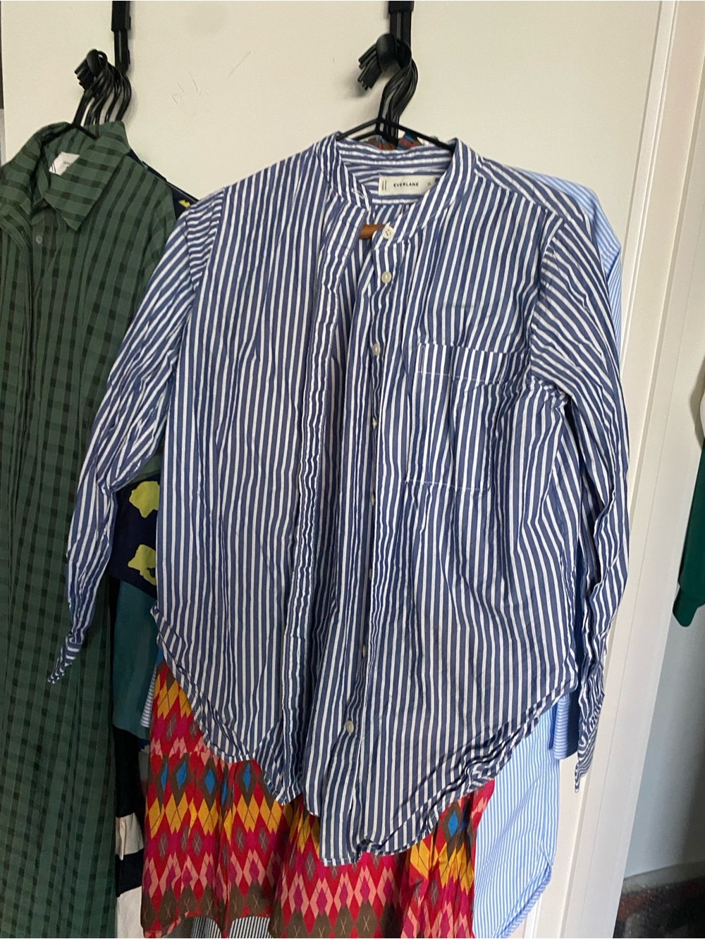 Everlane Blue & White Striped Band-Collar Shirt
